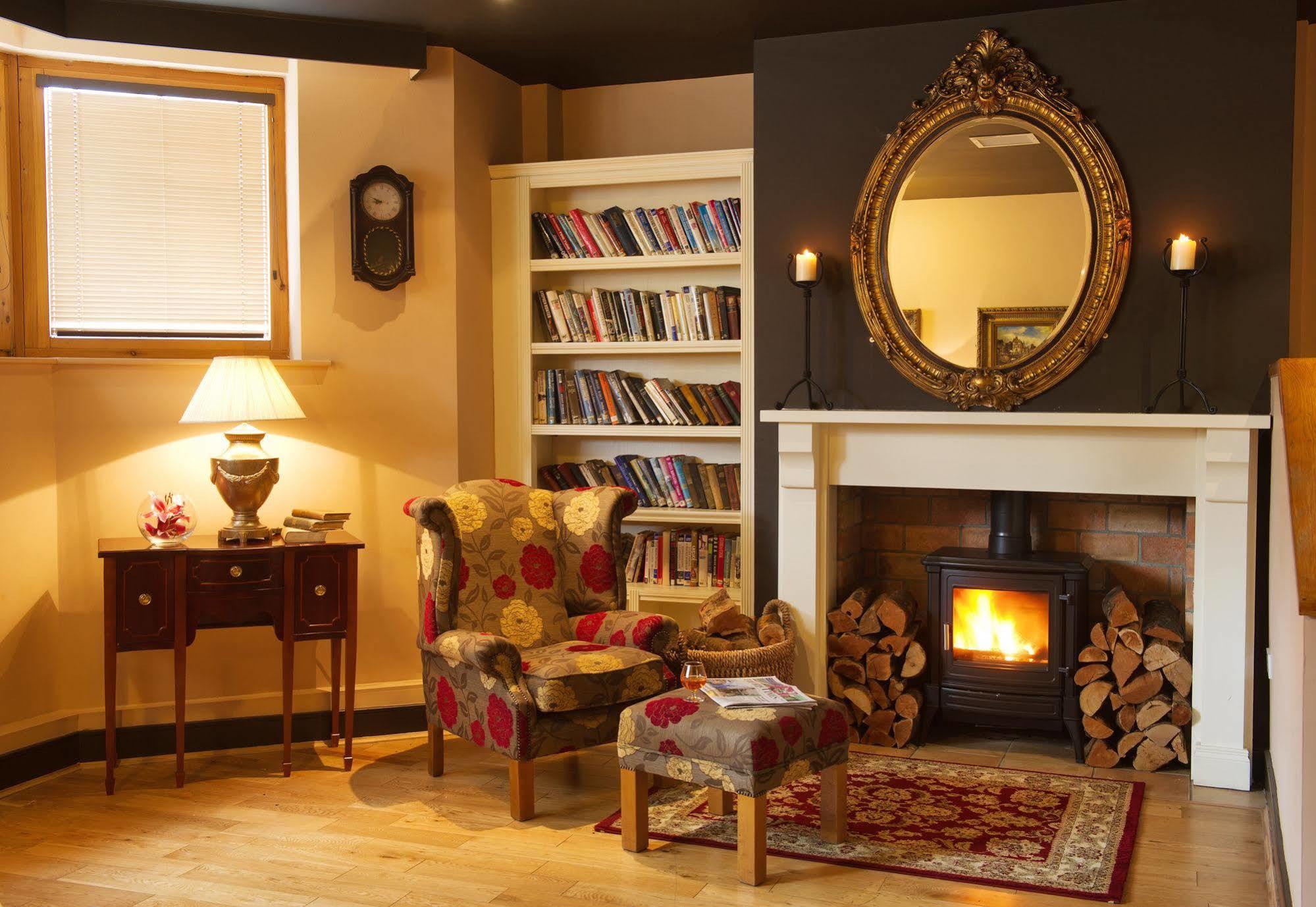 Merriman Hotel Kinvara Buitenkant foto